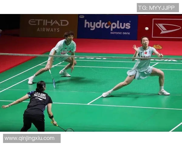 羽毛球混双比赛战术配合及技术分析